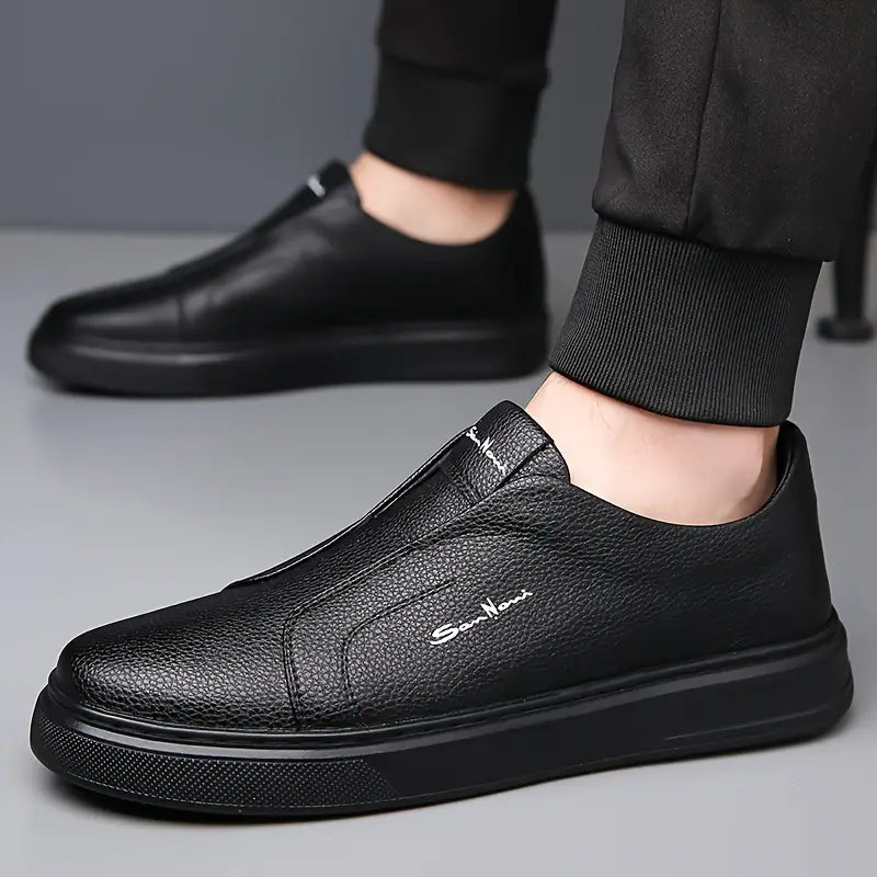 Sam Nova Trainers