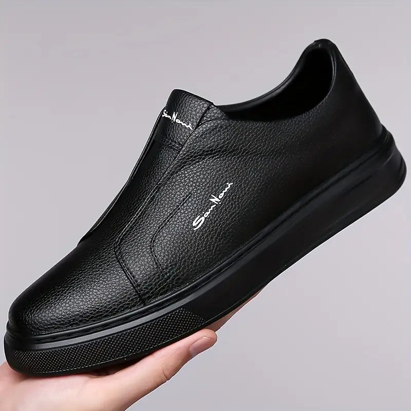 Sam Nova Trainers