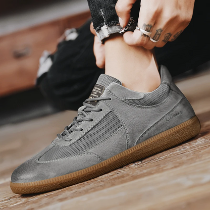 Chelsea Classic Trainers